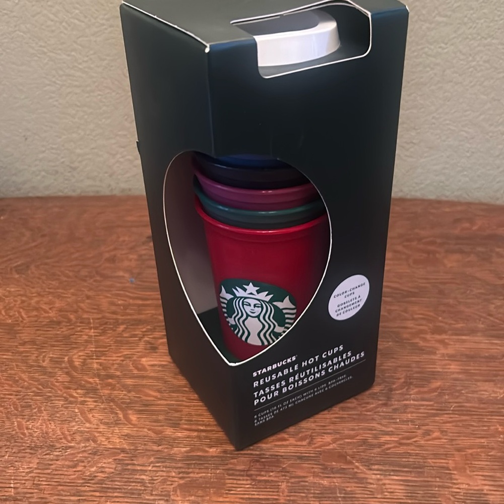 Starbucks Holiday 2021 Reusable Color Changing Hot Cups